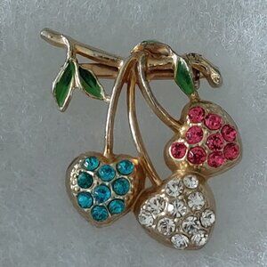 vintage rhinestone and enamel brooch